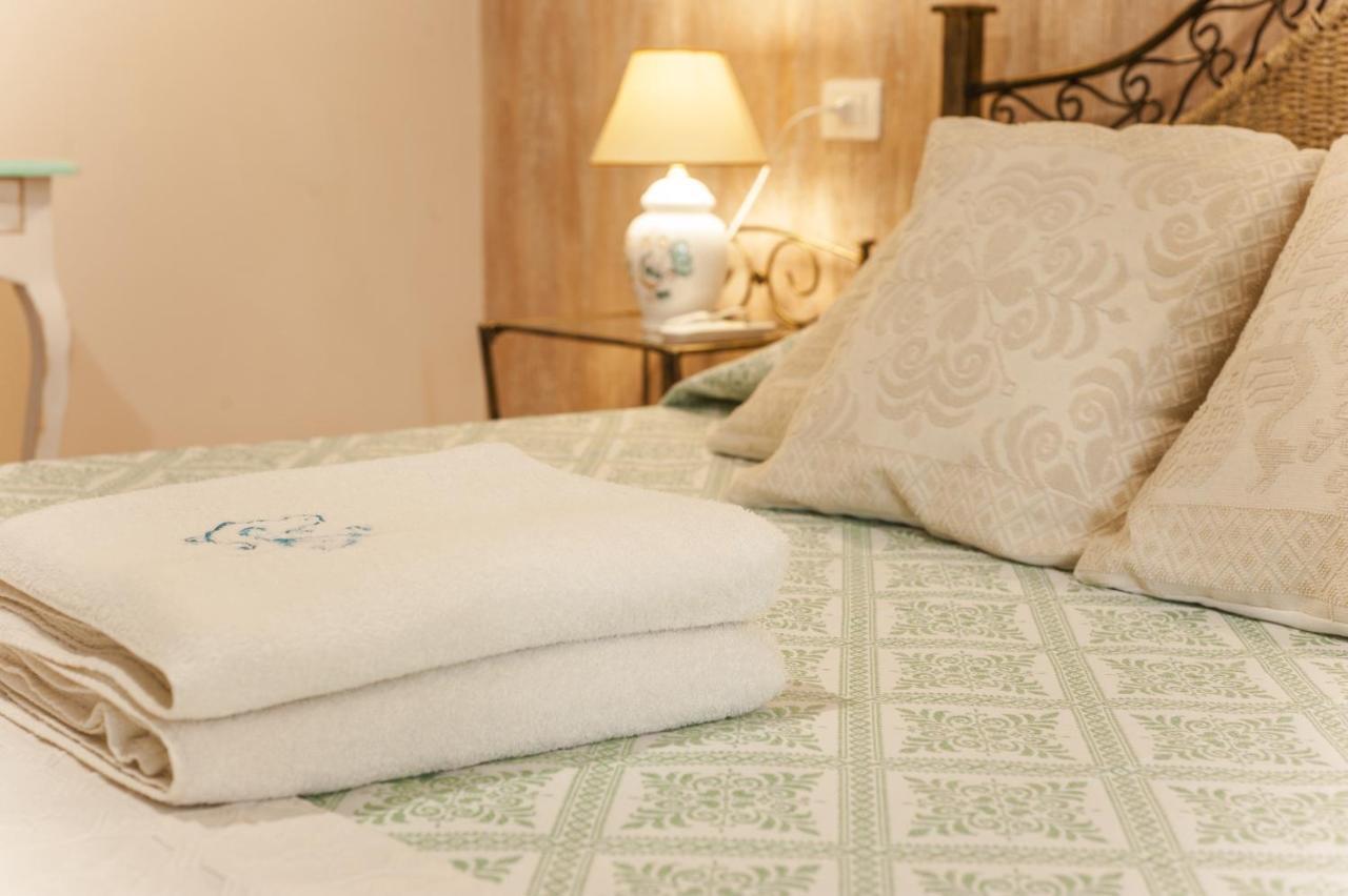 Sobìa Manna Villa Chia Ngoại thất bức ảnh
