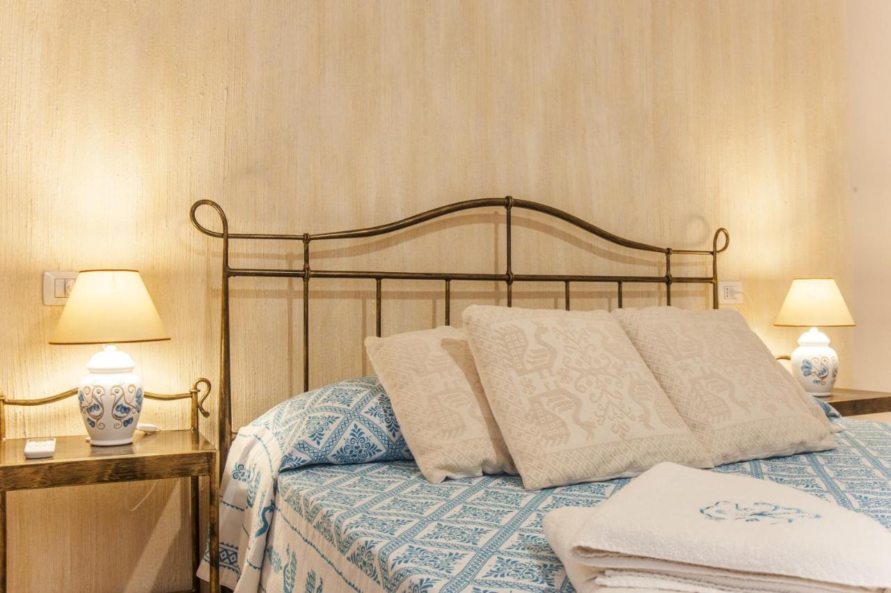 Sobìa Manna Villa Chia Ngoại thất bức ảnh